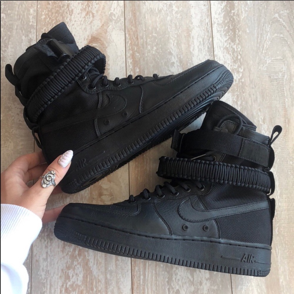 NWT Nike SF Air Force 1 Triple Black - Picture 3 of 8